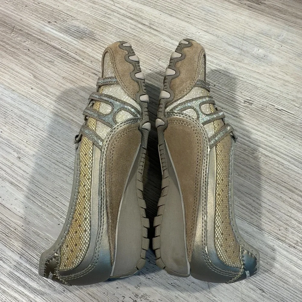 Skechers Womens Bikers Sneakers Size 6 Tan Suede Mesh Comfort Slip-On